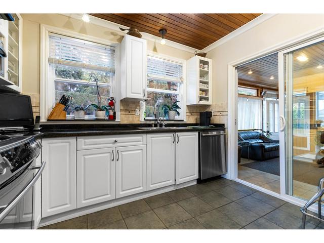 8110 148a Street, House detached with 7 bedrooms, 8 bathrooms and 8 parking in Surrey BC | Image 11