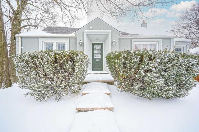 993 Caledonia Rd, House detached with 3 bedrooms, 3 bathrooms and 8 parking in Toronto ON | Image 1