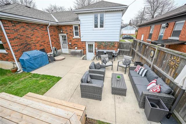 1020 Brucedale Avenue E, House detached with 3 bedrooms, 2 bathrooms and 2 parking in Hamilton ON | Image 50