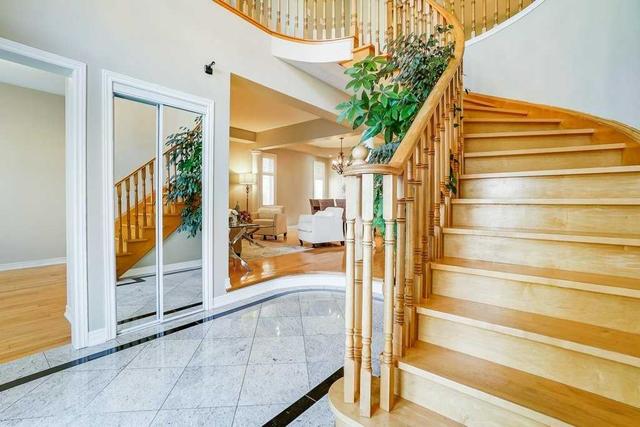 77 Foresta Dr, House detached with 4 bedrooms, 4 bathrooms and 6 parking in Vaughan ON | Image 34