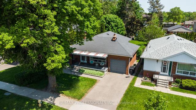 9 Placid Rd, House detached with 3 bedrooms, 2 bathrooms and 2 parking in Toronto ON | Image 23