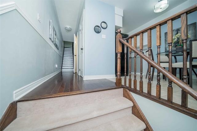 212 Scarborough Golf Clb Rd, House attached with 3 bedrooms, 3 bathrooms and 2 parking in Toronto ON | Image 33