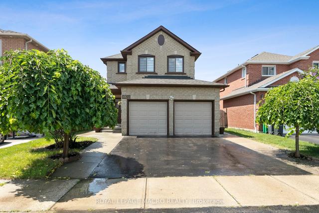1028 Fernandez Dr, House detached with 4 bedrooms, 4 bathrooms and 4 parking in Mississauga ON | Image 1
