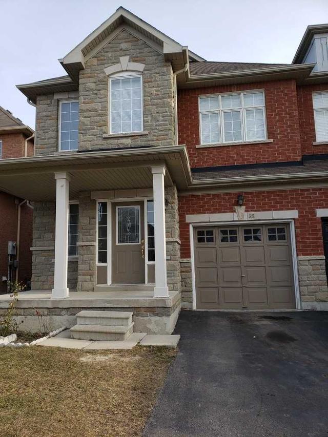 35 Krakow St, House semidetached with 4 bedrooms, 3 bathrooms and 3 parking in Brampton ON | Image 1