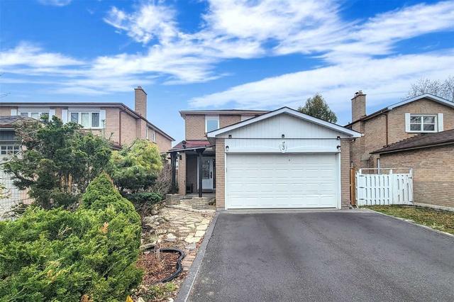 3 Woolen Mill Rd, House attached with 3 bedrooms, 3 bathrooms and 4 parking in Markham ON | Card Image