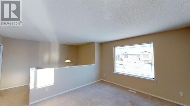 8202 114 Street, House semidetached with 3 bedrooms, 1 bathrooms and 2 parking in Grande Prairie AB | Image 11