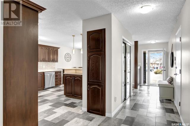 2727 Silverman Bay, House detached with 5 bedrooms, 3 bathrooms and null parking in Regina SK | Image 13