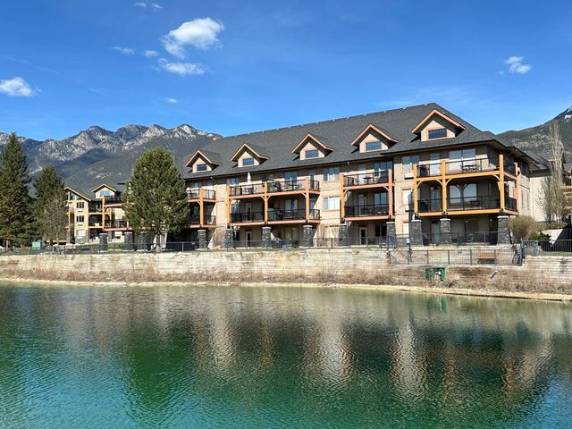 611 - 600 Bighorn Boulevard, Condo with 3 bedrooms, 3 bathrooms and null parking in Radium Hot Springs BC | Image 29