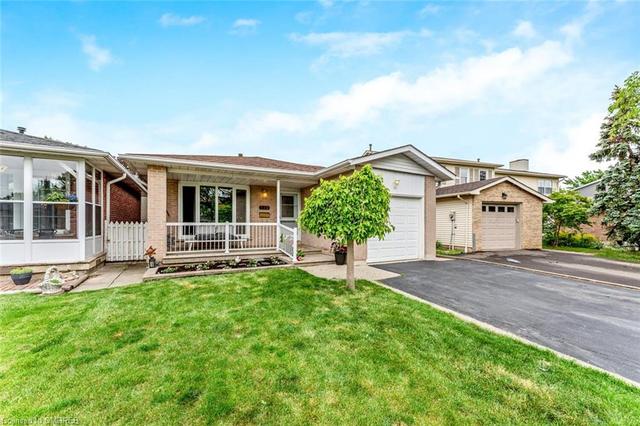 532 Beaver Crt, House detached with 3 bedrooms, 2 bathrooms and 5 parking in Milton ON | Image 12