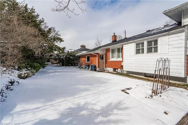 41 Campion Ave, House detached with 4 bedrooms, 2 bathrooms and 4 parking in Guelph ON | Image 11