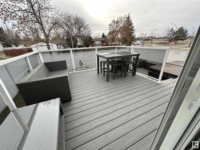 27 Corinthia Dr, House detached with 5 bedrooms, 1 bathrooms and 6 parking in Leduc AB | Image 3