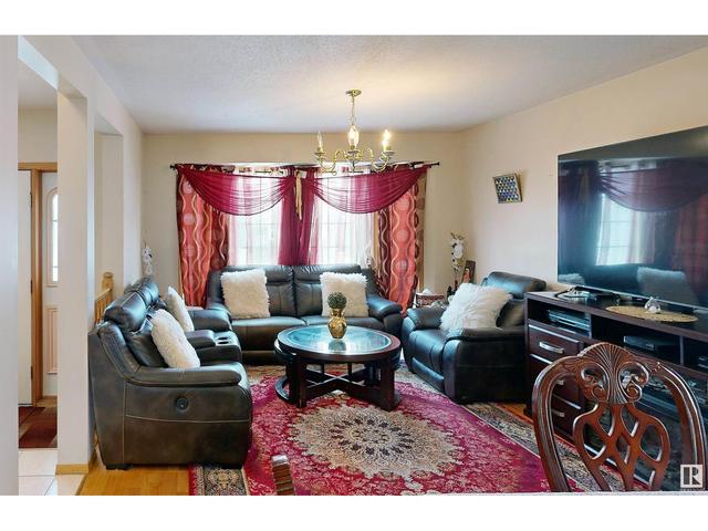 6119 156 Av Nw, House detached with 4 bedrooms, 3 bathrooms and 5 parking in Edmonton AB | Image 7