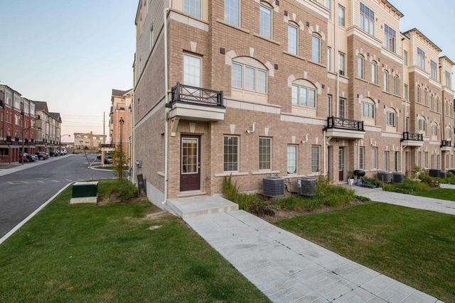 215 - 2472 Rosedrop Path, Townhouse with 3 bedrooms, 3 bathrooms and 2 parking in Oshawa ON | Image 31