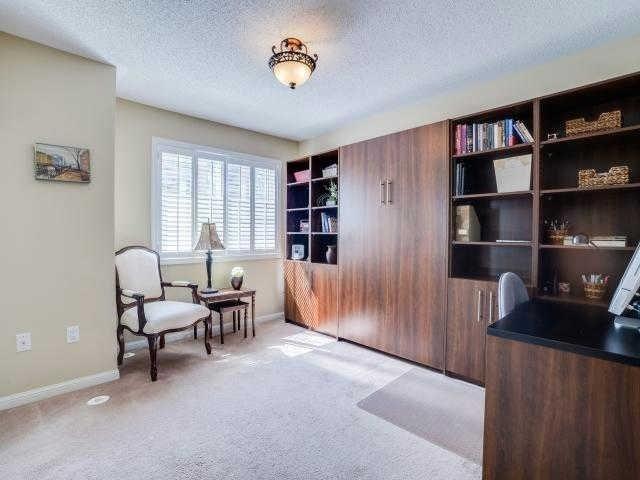 th 42 - 21 Replin Rd, Townhouse with 4 bedrooms, 3 bathrooms and 1 parking in Toronto ON | Image 9