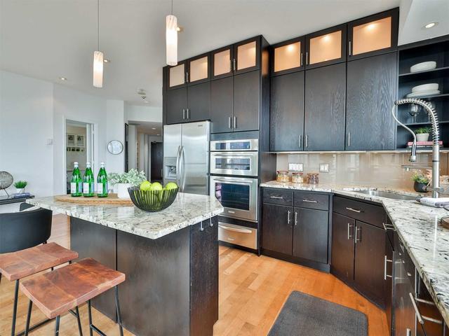 2003 - 7 King St E, Condo with 2 bedrooms, 2 bathrooms and 1 parking in Toronto ON | Image 7