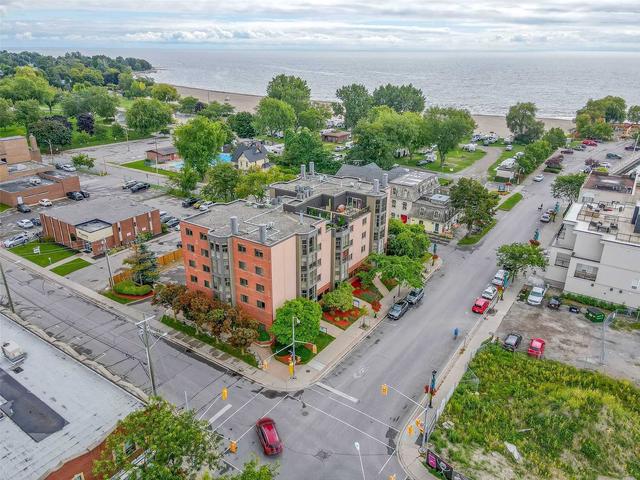 402 - 1 Queen St, Condo with 2 bedrooms, 2 bathrooms and 1 parking in Cobourg ON | Image 9