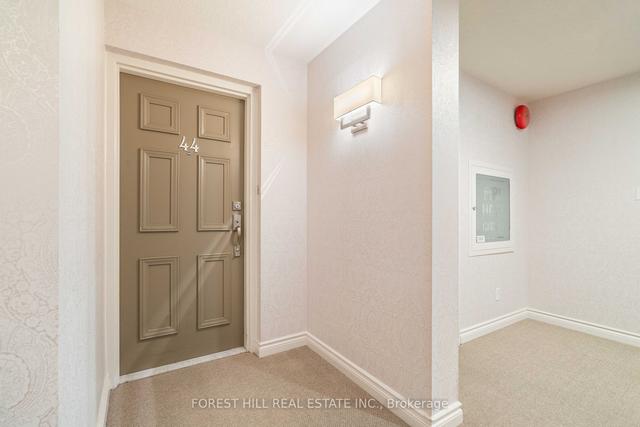 44 - 52 Blue Springs Dr, Condo with 2 bedrooms, 2 bathrooms and 1 parking in Waterloo ON | Image 20