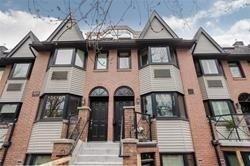 584 Wellington St W, Townhouse with 3 bedrooms, 2 bathrooms and 1 parking in Toronto ON | Image 1