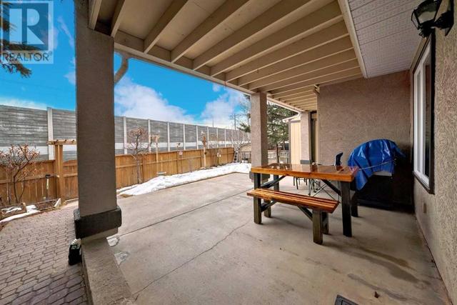 56 Mckenzie Lake Crescent Se, House detached with 5 bedrooms, 3 bathrooms and 8 parking in Calgary AB | Image 37
