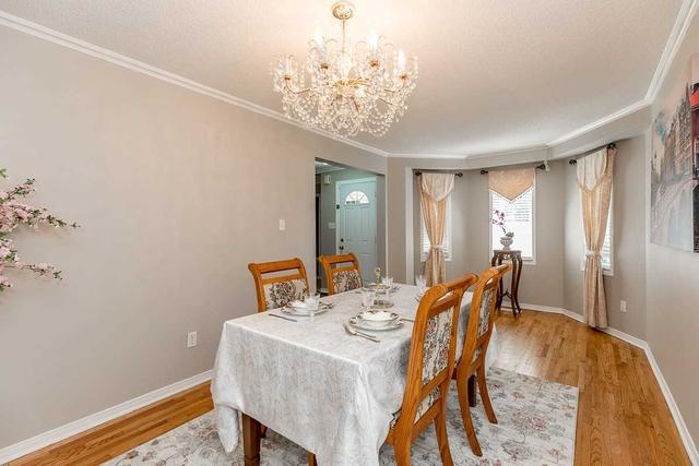 18 Twiss Dr, House detached with 3 bedrooms, 2 bathrooms and 4 parking in Barrie ON | Image 16