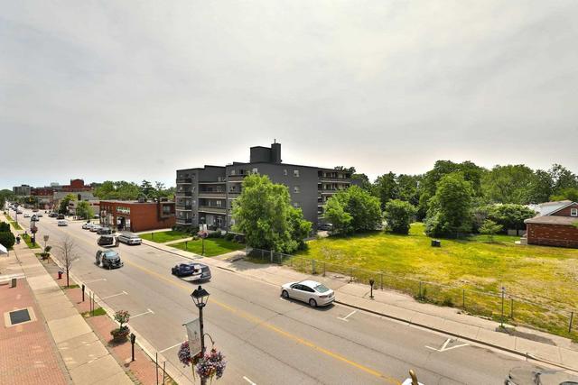 303 - 459 Kerr St, Condo with 1 bedrooms, 1 bathrooms and 1 parking in Oakville ON | Image 17