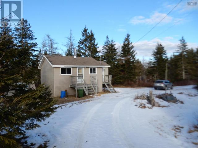 749 St Marys Road, House detached with 2 bedrooms, 1 bathrooms and null parking in Halifax NS | Image 4