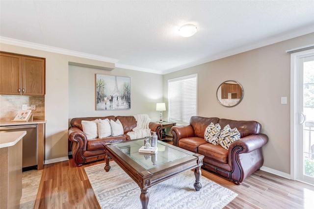 119 Russel Dr, House semidetached with 4 bedrooms, 4 bathrooms and 3 parking in Bradford West Gwillimbury ON | Image 3