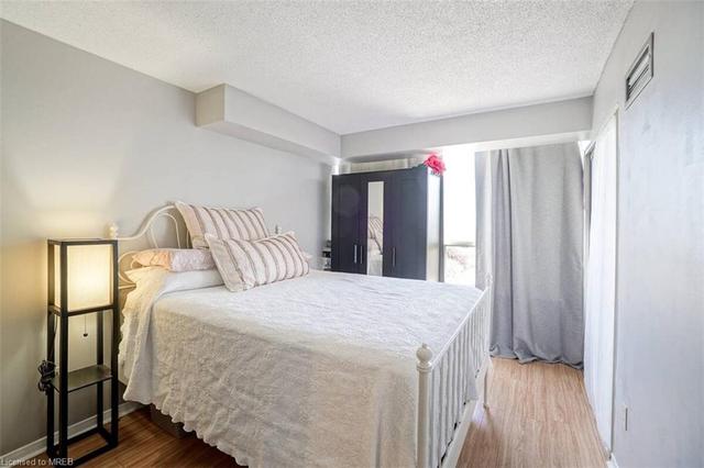 601 - 400 Webb Drive, House attached with 2 bedrooms, 1 bathrooms and 1 parking in Mississauga ON | Image 30