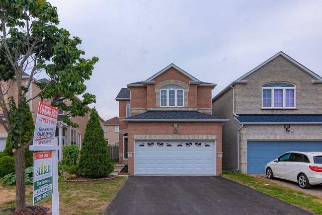 10 Penfield Dr, House attached with 4 bedrooms, 3 bathrooms and 6 parking in Markham ON | Image 1