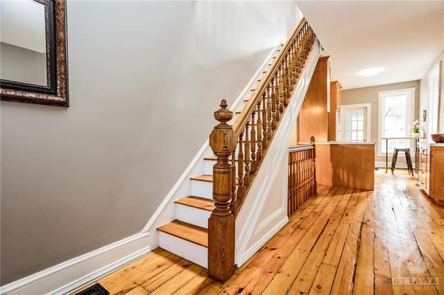 88 Frank Street, Townhouse with 2 bedrooms, 1 bathrooms and 1 parking in Ottawa ON | Image 15
