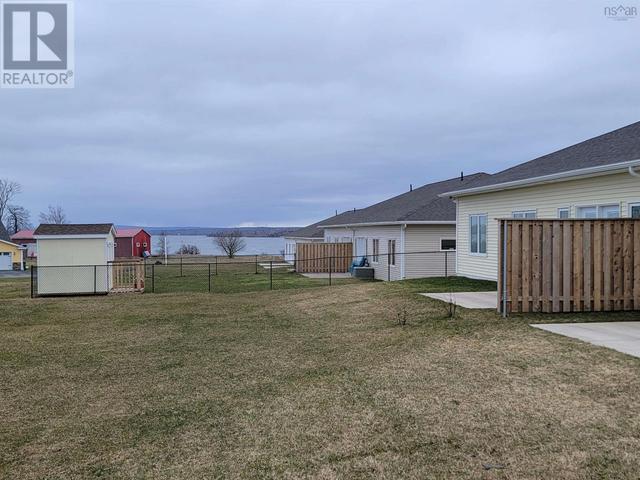 111 Harbour Crossing Drive, House semidetached with 2 bedrooms, 2 bathrooms and null parking in Pictou NS | Image 34