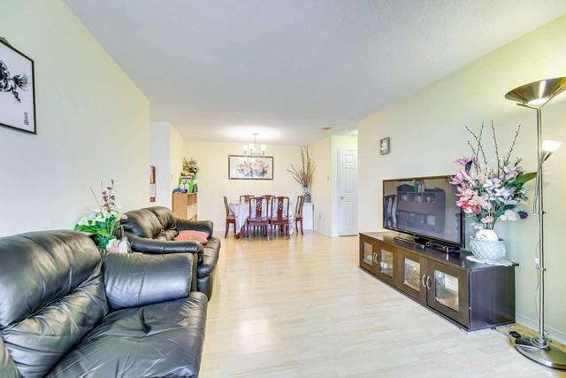 805 - 400 Webb Dr, Condo with 2 bedrooms, 2 bathrooms and 2 parking in Mississauga ON | Image 8