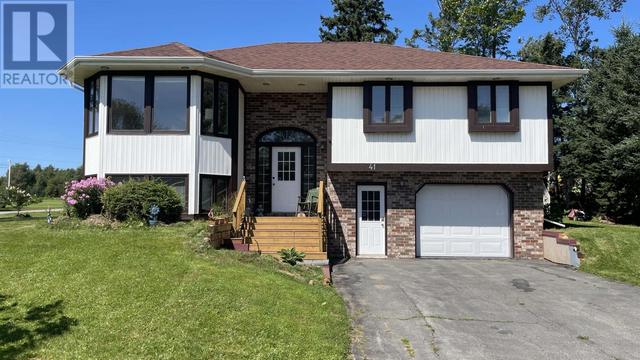 41 Forest Drive, House detached with 4 bedrooms, 2 bathrooms and null parking in Charlottetown PE | Image 1