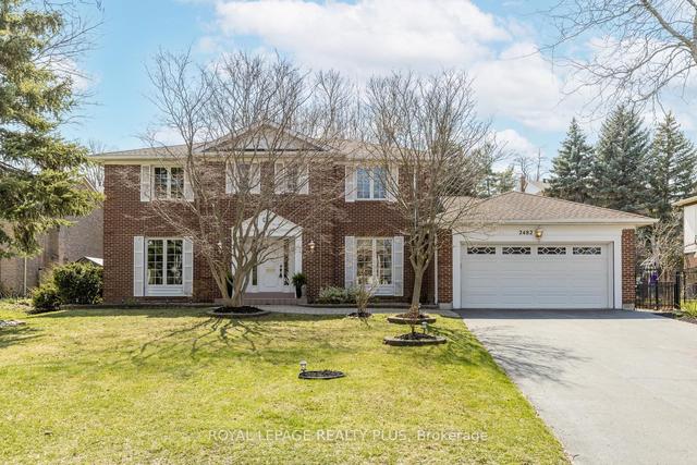 2482 Robin Dr, House detached with 4 bedrooms, 4 bathrooms and 6 parking in Mississauga ON | Image 1