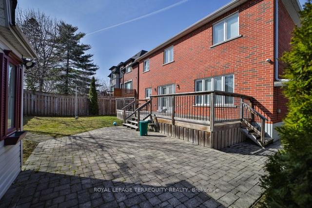 111 Brighton Ave, House detached with 4 bedrooms, 5 bathrooms and 8 parking in Toronto ON | Image 28