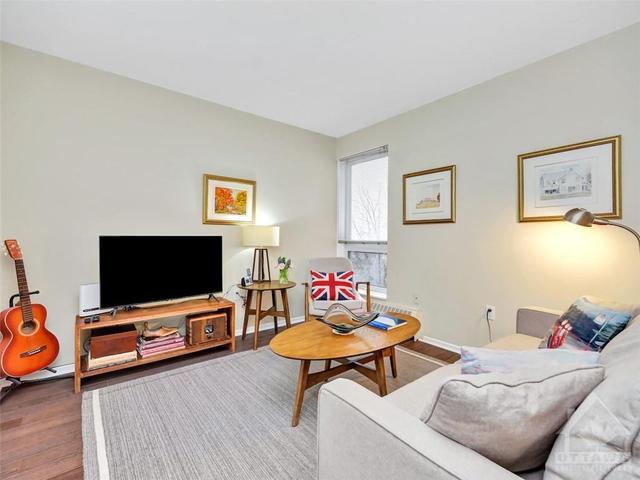 406 - 373 Laurier Avenue E, Condo with 3 bedrooms, 2 bathrooms and 1 parking in Ottawa ON | Image 23