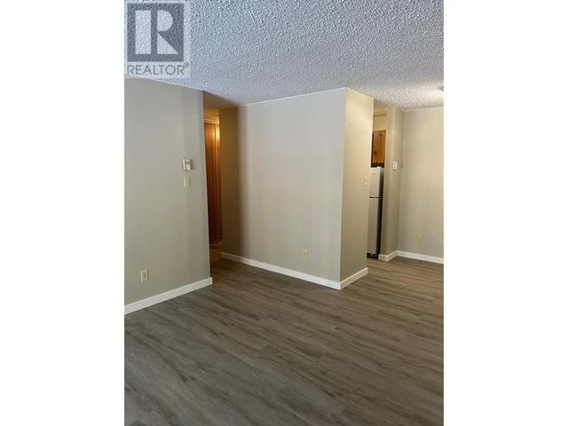 114 - 216 Spieker Avenue, Condo with 1 bedrooms, 1 bathrooms and 1 parking in Tumbler Ridge BC | Image 8