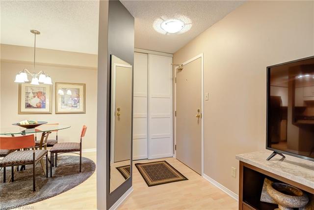 33 - 3085 Kingsway Drive, House attached with 2 bedrooms, 1 bathrooms and 1 parking in Kitchener ON | Image 8