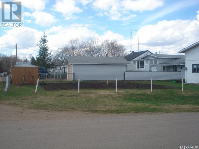 520 Main Street, House detached with 5 bedrooms, 2 bathrooms and null parking in Sturgis SK | Image 24