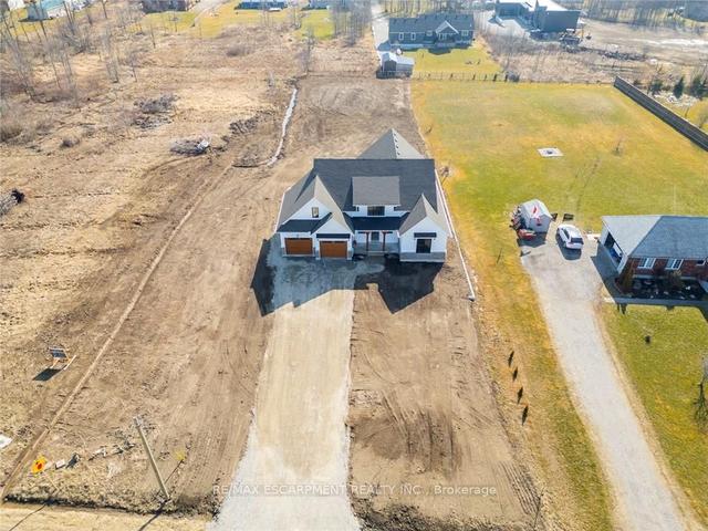 3248 Lakeshore Rd, House detached with 3 bedrooms, 3 bathrooms and 8 parking in Haldimand County ON | Image 34