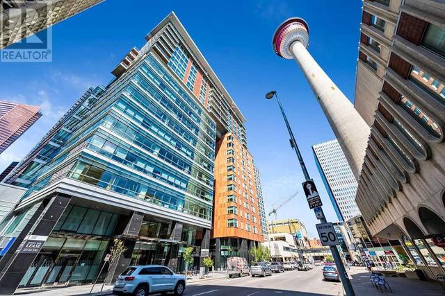1806, - 108 9 Avenue Sw, Condo with 1 bedrooms, 1 bathrooms and 2 parking in Calgary AB | Image 2