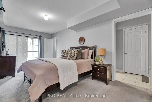 62 Farooq Blvd, House attached with 3 bedrooms, 4 bathrooms and 2 parking in Vaughan ON | Image 29
