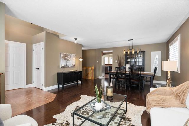 81 Sproule Dr, House detached with 2 bedrooms, 3 bathrooms and 4 parking in Barrie ON | Image 34