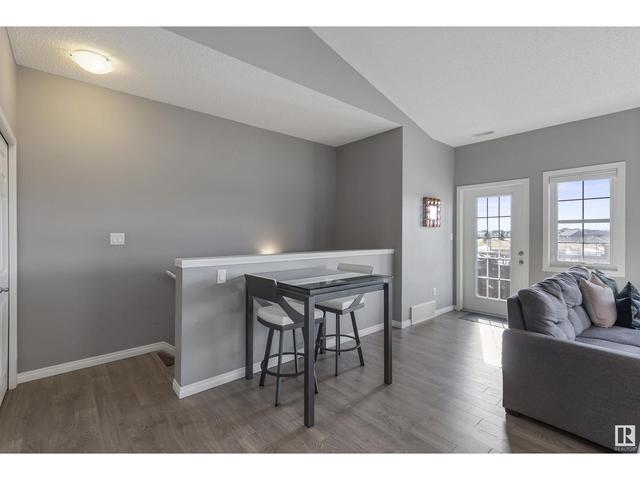 65 - 4029 Orchards Dr Sw, House attached with 2 bedrooms, 1 bathrooms and null parking in Edmonton AB | Image 2