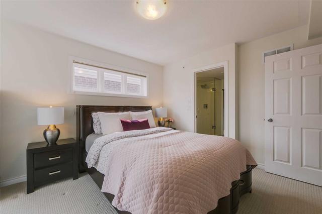 22 - 120 Twenty Fourth St, Townhouse with 2 bedrooms, 3 bathrooms and 1 parking in Toronto ON | Image 8