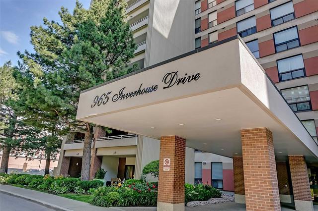 1111 - 965 Inverhouse Dr, Condo with 2 bedrooms, 2 bathrooms and 2 parking in Mississauga ON | Image 34