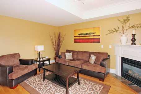 th39 - 32 Rusholme Park Cres, Townhouse with 3 bedrooms, 3 bathrooms and 1 parking in Toronto ON | Image 2