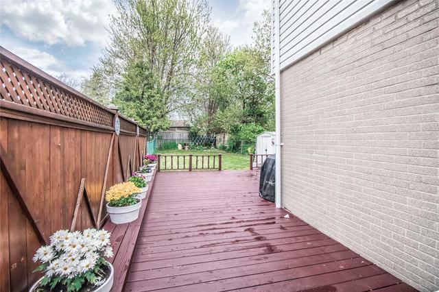 8 Tindale Rd, House semidetached with 3 bedrooms, 2 bathrooms and 2 parking in Brampton ON | Image 16