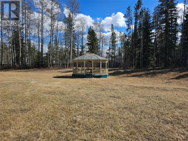 115 - 212 Spieker Avenue, Condo with 1 bedrooms, 1 bathrooms and 1 parking in Tumbler Ridge BC | Image 2