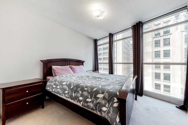 902 - 21 Carlton St, Condo with 2 bedrooms, 2 bathrooms and 0 parking in Toronto ON | Image 19